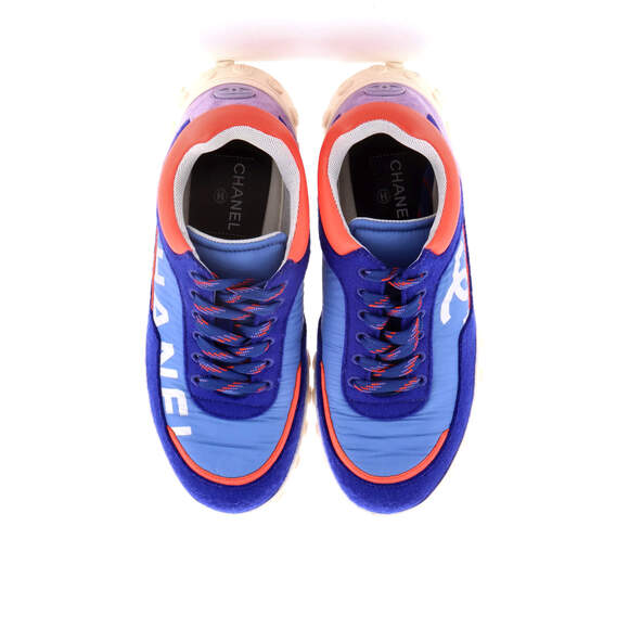 Chanel Women's CC Logo Low-Top Sneakers Leather and Nylon with Suede - Picture 2 of 6